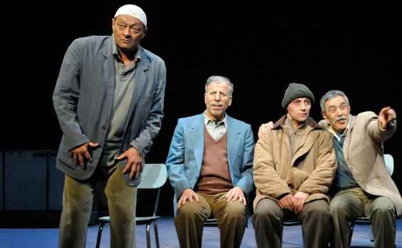 invisibles, théâtre, pièce, comédien, théâtre 13, paris, nasser djema, chibanis, france, maghreb, poésie, bled, david arribe, angelo aybar, azzedine bouayad, aziz kabouche, lounès tazart, kader kada